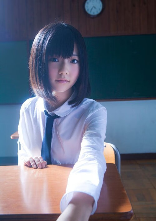 尼斯狂想曲,当法式沉稳冻结北欧风暴,恩佐在雪中独舞